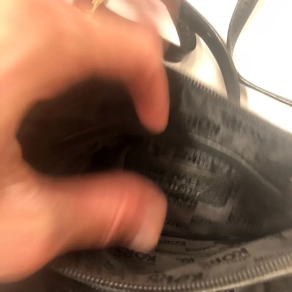 Michael kors black leather crossbody bag